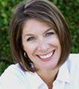 Profile picture for Suzanne Freeze