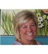 Profile picture for Michele McClaine