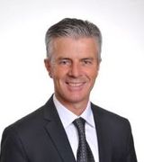Profile picture for Thomas Hennessy