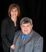 Profile picture for Dwayne & Maryanne Moyers