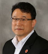 Profile picture for Justin J Kim