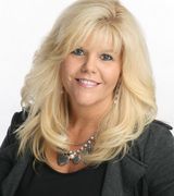 Profile picture for Molly Alumbaugh