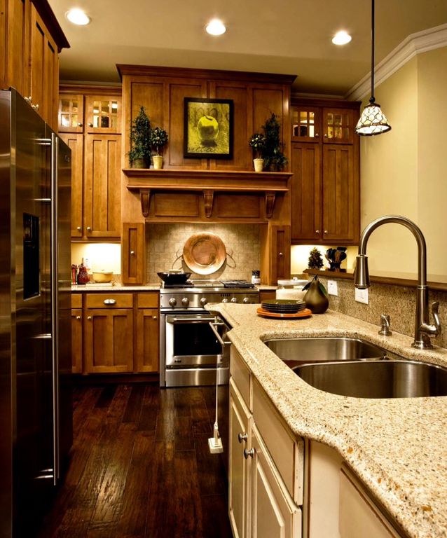Craftsman Kitchen with can lights, Standard height, full backsplash, Stone Tile, L-shaped, Simple Granite, Limestone Tile