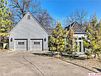 3731 E 86th St