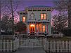 708 College St