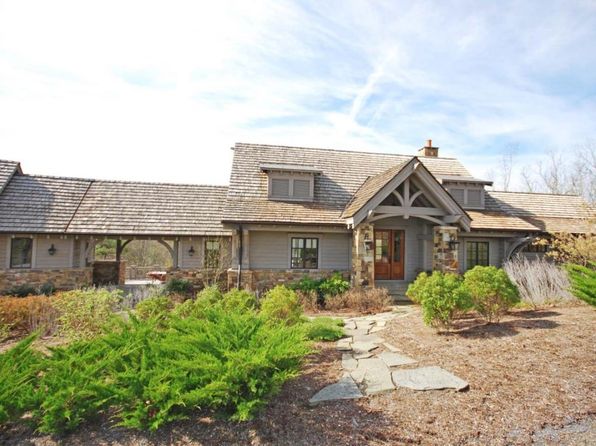 large deck white sulphur springs real estate white large deck white sulphur springs real estate white