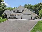 25 Riesling Ct, Commack, NY