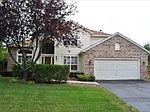 684 Larch Dr, Carol Stream, IL