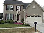 28 Greenside Dr, Grand Island, NY