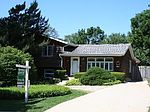 3942 Glendenning Rd, Downers Grove, IL