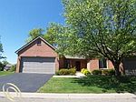 1010 Hickory Dr # 158, Brighton, MI