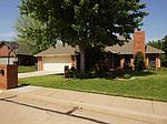 2308 Greystone Ct, Edmond, OK