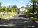 3 Nikki Dr, White Plains, NY