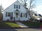 92 Jordan Ave, Cranston, RI