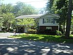 719 Colonial Blvd, Township Of Washington, NJ