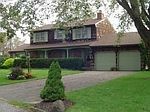 205 Fairharbor Dr, Patchogue, NY
