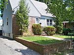 37 Shadyside Ave, Port Washington, NY