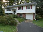 138 Clarrige Dr, Willow Grove, PA