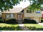 527 Berks Pl, Reading, PA