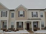 525 Cannon Ball Dr, Grayslake, IL