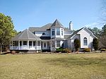 261 Radio Ave, Miller Place, NY