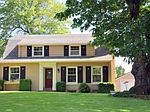 18222 SE River Rd, Milwaukie, OR