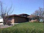 1700 Valley Forge Pl, Downers Grove, IL