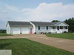 2770 W Kinley Rd, Saint Johns, MI