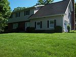 7 Fernleigh Dr, Cooperstown, NY