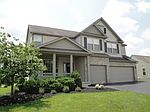 2041 Autumn Wind Dr, Grove City, OH