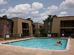 116 E Edgebrook Dr, Houston, TX