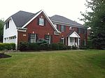 8440 Lakemont Dr, East Amherst, NY