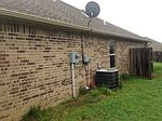 645 Red Oak St, Gentry, AR