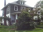 326 Woodland Ave, Grove City, PA