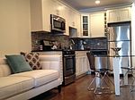 219 South St # 1, Jamaica Plain, MA