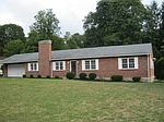 2400 Bland Rd, Bluefield, WV