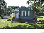 205 Erin Rd, Medina, NY