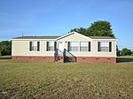 203 Oriole Dr, Dudley, NC