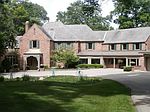 9950 Spring Mill Rd, Indianapolis, IN