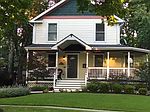 4633 Linscott Ave, Downers Grove, IL