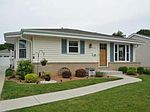 3731 S 95th St, Milwaukee, WI