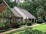 2260 Mechum Pl, Charlottesville, VA