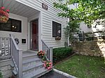34 Timber Rdg # 34, Mount Kisco, NY