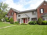 320 W South St # 3, Woodstock, IL