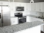 550 SW 9th St, Des Moines, IA