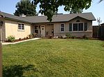 971 Geneva Dr, Lemoore, CA