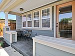 2220 9th St, Berkeley, CA