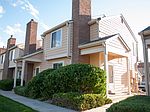 834 Summer Dr # 3A, Highlands Ranch, CO