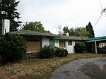 7823 SE Harmony Rd, Milwaukie, OR