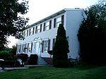 811 Red Barn Ct, Bethel Park, PA